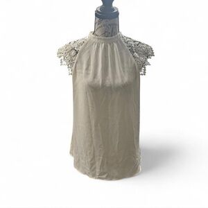 Express Lace Cap Sleeve Top – Romantic & Chic 🤍